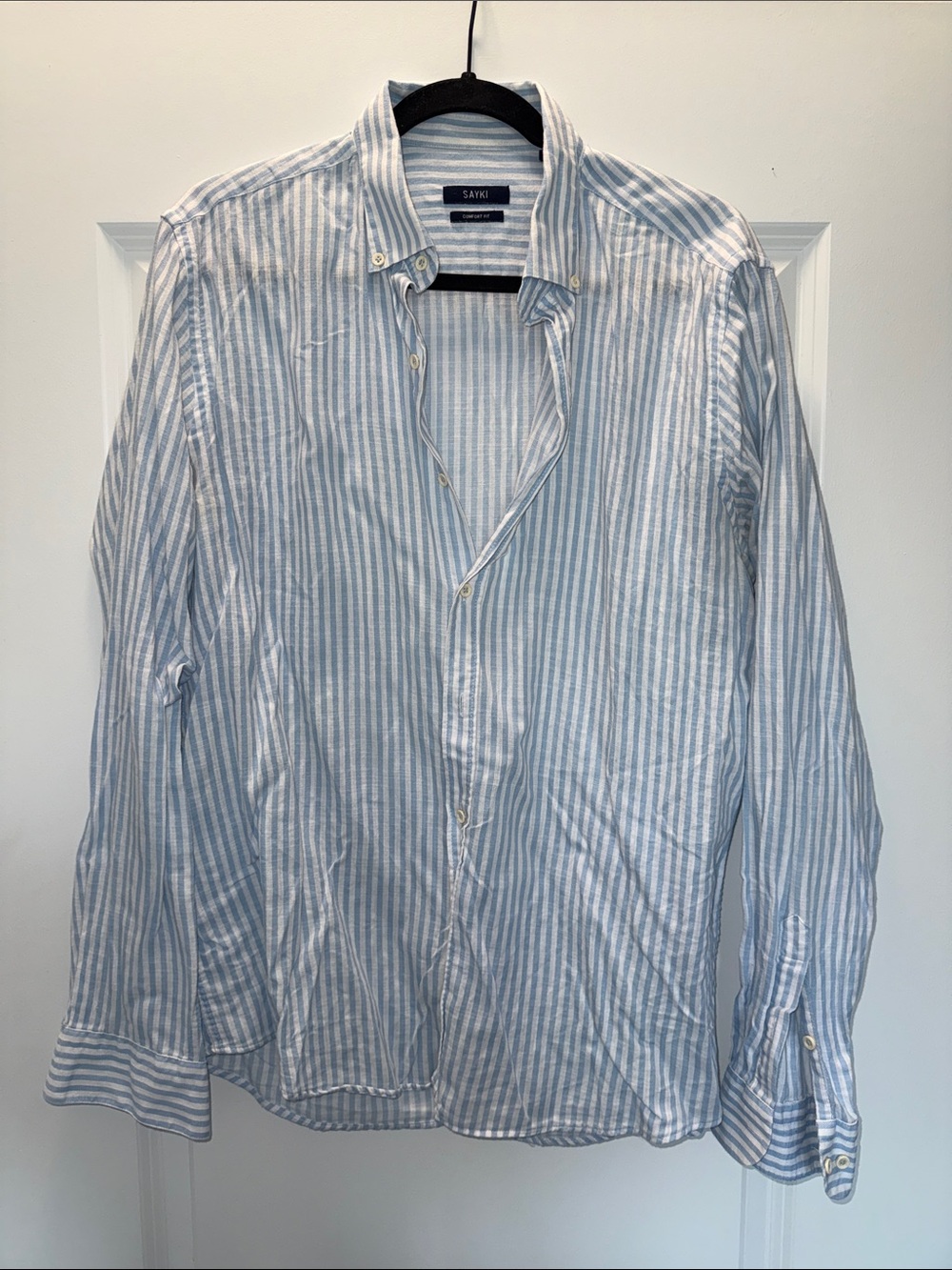 Light Blue & White Striped Men's Button-Down Shirt